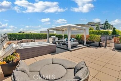 432 N Oakhurst #503 Photo