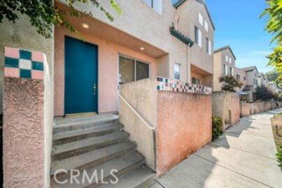 Lovely Newly Listed Crescent Park Townhouse Located at 13901 Olive View Lane #4