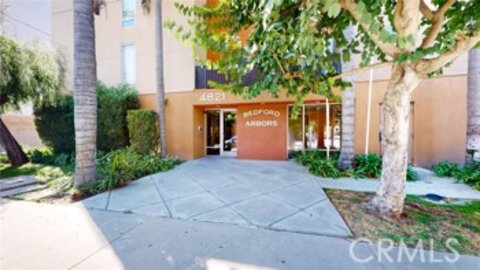 Beautiful Newly Listed Bedford Arbors Condominium Located at 4821 Bakman Avenue #405