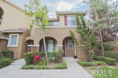 Delightful Oak Park Condominium Located at 1803 Crescent Oak was Just Sold