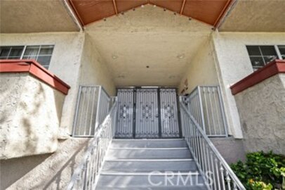 Lovely Saticoy Villas Condominium Located at 21529 Saticoy Street #105 was Just Sold