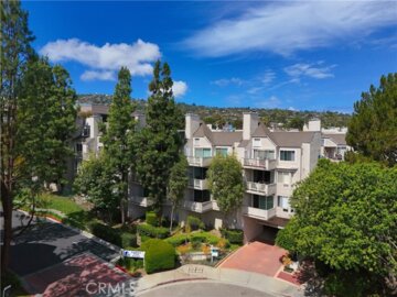 1450 Brett Place #205 Photo