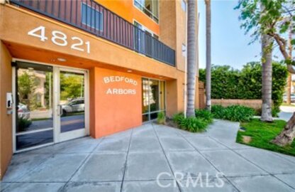 Fabulous Bedford Arbors Condominium Located at 4821 Bakman Avenue #206 was Just Sold