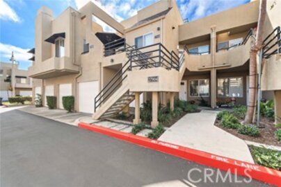 Phenomenal Newly Listed Rainbow Ridge Condominium Located at 27904 Cinnamon #194