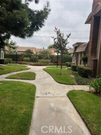 Impressive Garden Park Townhouse Located at 12864 Newhope Street was Just Sold