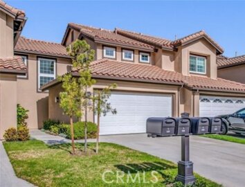 Stunning Cantora Townhouse Located at 135 Mayfair was Just Sold