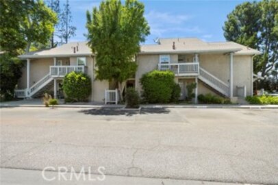 Stunning Canoga Lakes Townhouse Located at 7150 Carlson Circle #21 was Just Sold