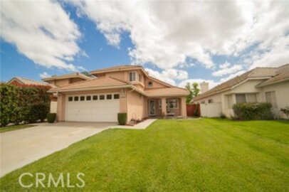 Elegant Newly Listed Menifee Lakes Single Family Residence Located at 30266 Shoreline Drive