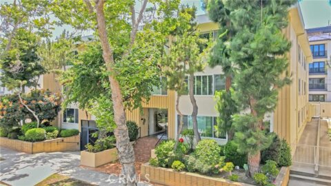 165 N Swall Drive #105 Photo