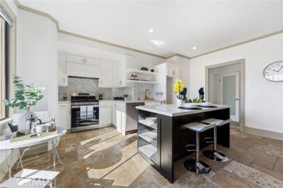 315 W 3rd Street #301 Photo