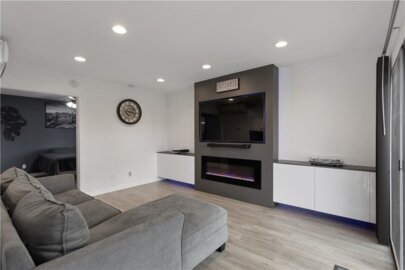 2700 Brea Boulevard #38 Photo