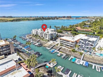 4513 Cove Drive #17 Photo