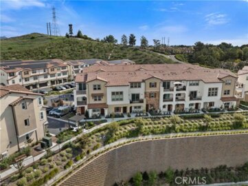 463 Besalu Terrace Photo