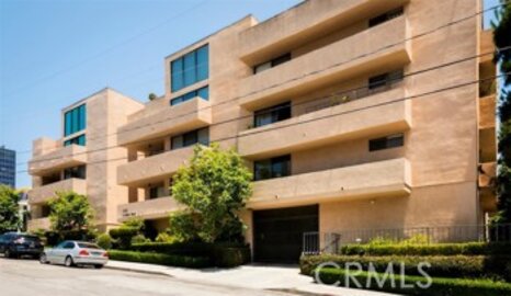 Phenomenal Wetherly Terrace Condominium Located at 930 N Wetherly Drive #201 was Just Sold