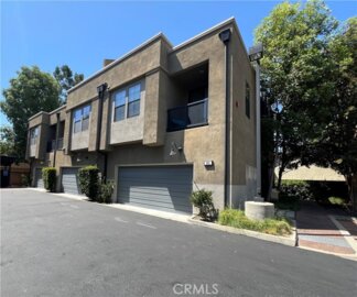 561 W Maple Avenue Photo