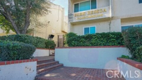 Spectacular Park Reseda Condominium Located at 7641 Reseda Boulevard #128-Z was Just Sold