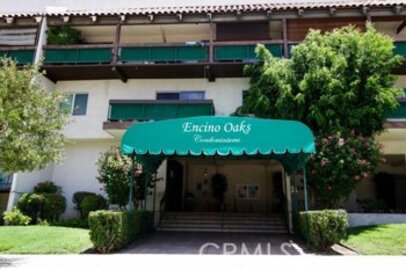 Outstanding Newly Listed Encino Oaks Condominium Located at 5460 White Oak Avenue #E326