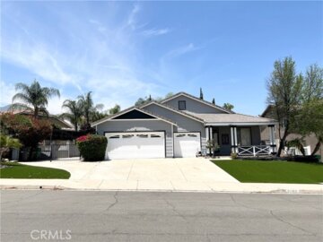 27103 Adelanto Drive Photo