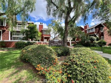 19431 Sherman Way #29 Photo