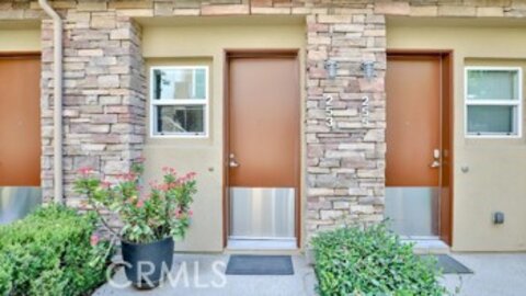 Delightful City Place Condominium Located at 253 E Jeanette Lane was Just Sold