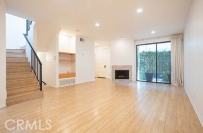 Splendid Newly Listed 1108 18th St Townhouse Located at 1108 18th Street #7