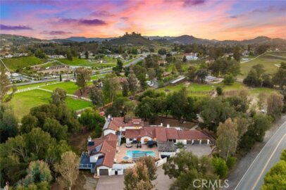 20575 Avenida De Arboles Photo