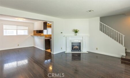 18550 Hatteras Street #7 Photo