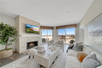 1319 E Balboa Blvd Boulevard #C Photo