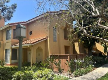Stunning Vista West Park Condominium Located at 70 Costero Aisle #304 was Just Sold