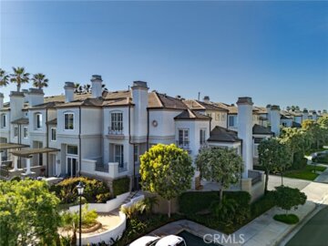 6242 Surfboard Photo