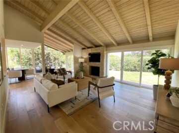 Delightful Newly Listed The Bluffs Condominium Located at 1951 Vista Caudal