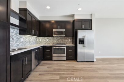 639 Channel Way Photo