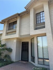 2220 E Chapman Avenue #11 Photo