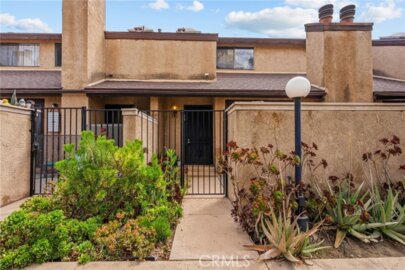 14401 Plummer Photo