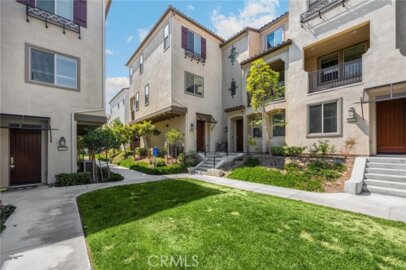 18310 Iris Lane Photo