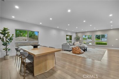14157 Tiara Street #101 Photo