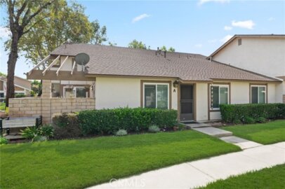 5466 E Willow Woods Lane #A Photo