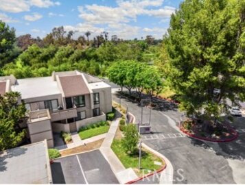 Delightful Newly Listed Park Ridge Condominium Located at 3000 Associated Road #64
