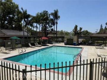 Beautiful Newly Listed Heritage Village Townhouse Located at 640 Juniper Way