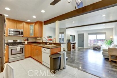 Gorgeous Country Club Villas Condominium Located at 3723 Country Club Drive #9 was Just Sold