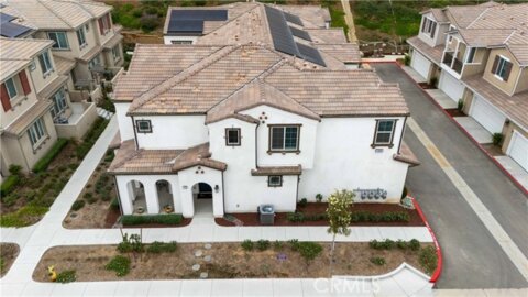 15982 Lasselle Street #1 Photo