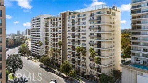 Gorgeous Newly Listed Wilshire Marquis Condominium Located at 10535 Wilshire #912