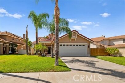 Beautiful Menifee Lakes Single Family Residence Located at 30525 Shoreline Drive was Just Sold