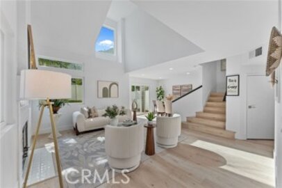 Marvelous Glenwood Village Townhouse Located at 16 Hillrose was Just Sold