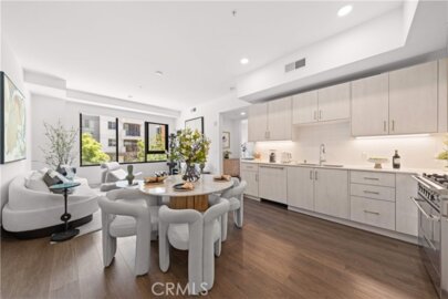 709 E Walnut Street #227 Photo