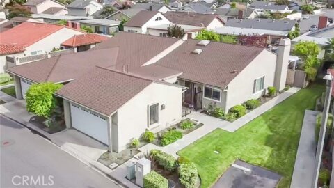 10692 Camino Real Photo