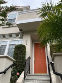 759 E Olive Avenue Photo