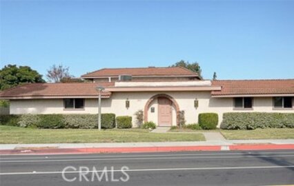 Amazing Newly Listed Montecito Plaza Townhouse Located at 10021 Orangewood Avenue