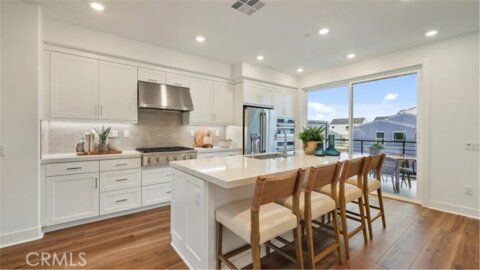 1771 Lychee Street Photo