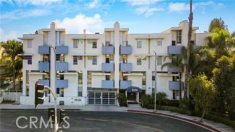 Marvelous Encino Marquis Condominium Located at 5350 White Oak Avenue #113 was Just Sold